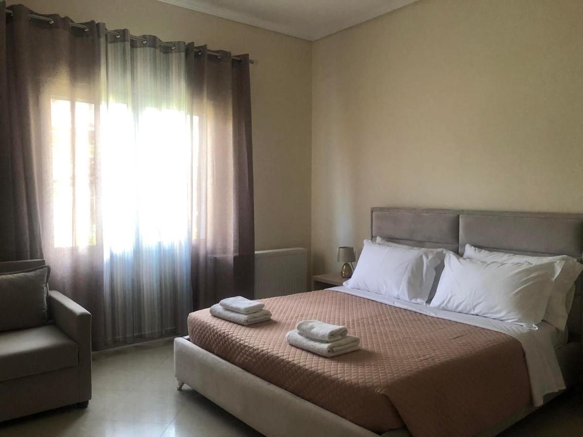 Milos Apartments Himare Buitenkant foto