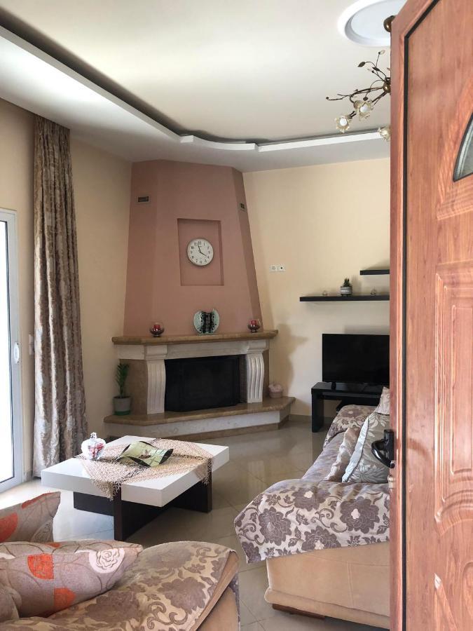Milos Apartments Himare Buitenkant foto